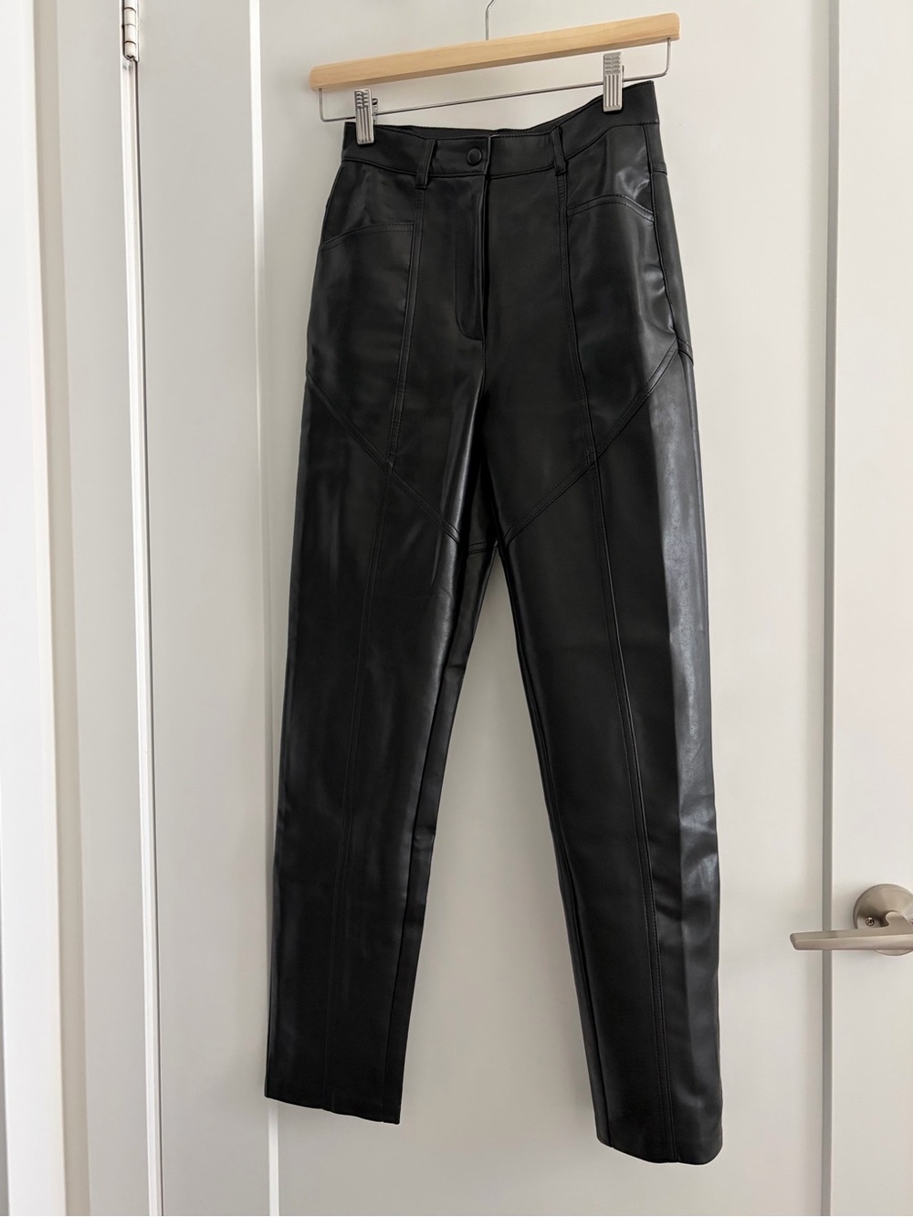 Aritzia Wilfred Black Faux Leather Rebel Pants